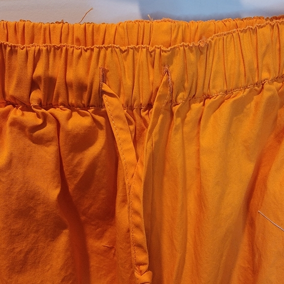 Harley Quinn Suicide Squad Cosplay Costume Jailhouse Size XL 2 Piece Set - Picture 9 of 12